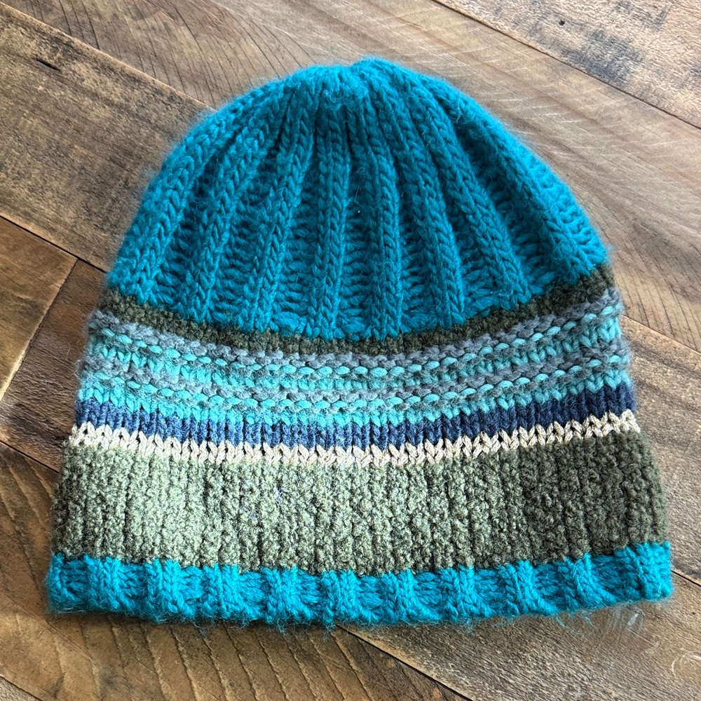 Echo Cozy Multicolor Knit Beanie